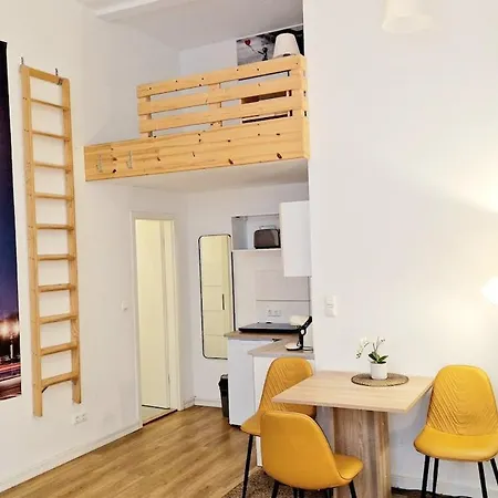 Citystay Karl-marx-str I Cozy With Terrace Berlin