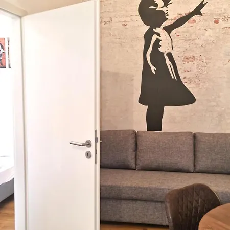 شقة Citystay Karl-marx-str I Cozy With Terrace برلين